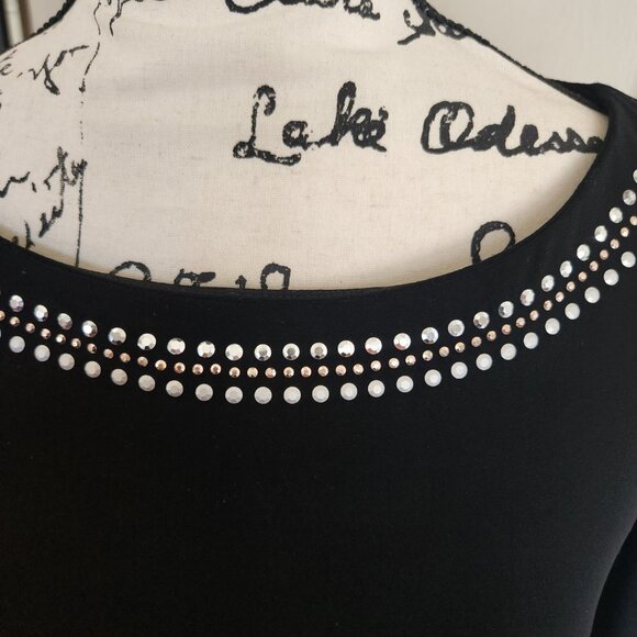 White House Black Market Black Dress with Silver and Brass Decoration Sz S - Picture 4 of 11